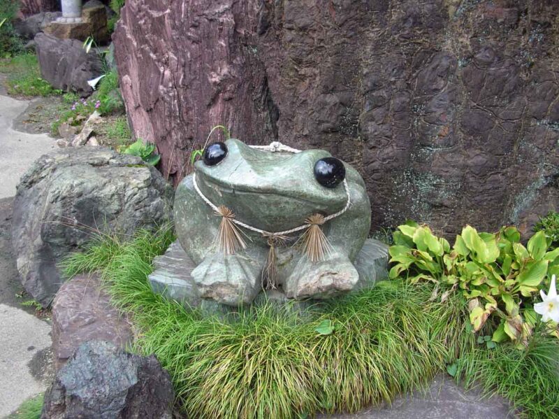 恵那峡温泉　恵那ラヂウム温泉館　カエルの像