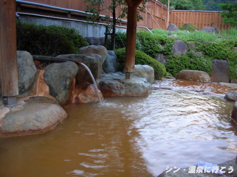 下島温泉　巌立峡 ひめしゃがの湯　露天風呂