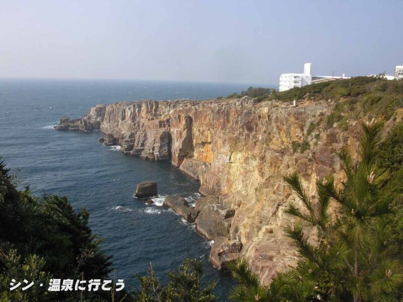 白浜温泉　三段壁