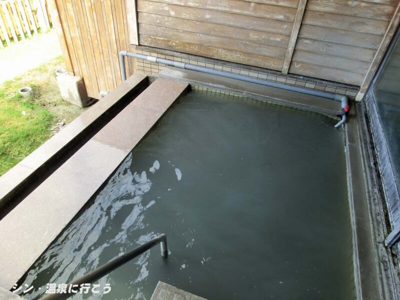 桑畑温泉　湯ん湯ん♪　露天風呂