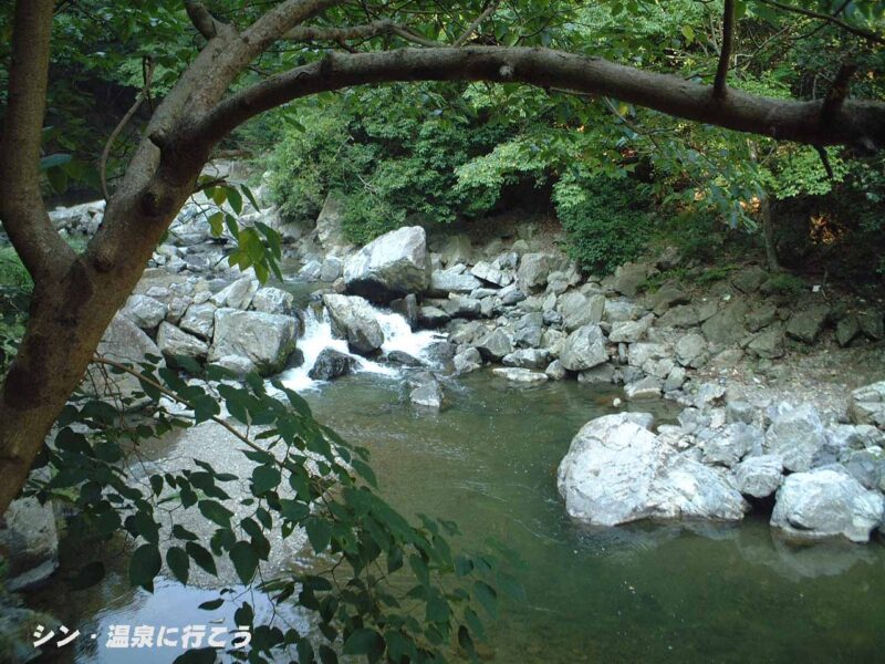 摂津峡花の里温泉　山水館　露天風呂からの景観