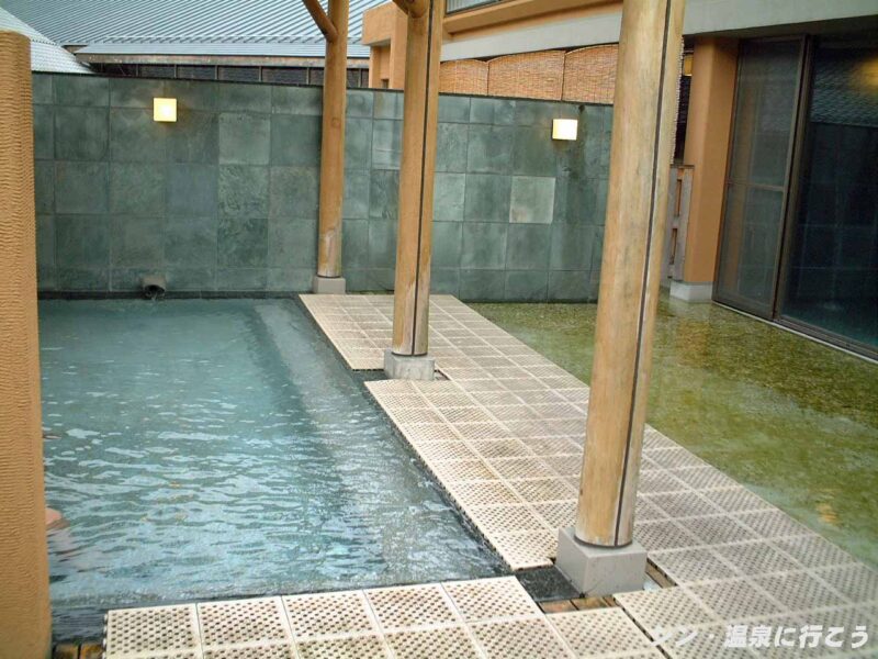 奥津温泉　花美人の里　露天風呂