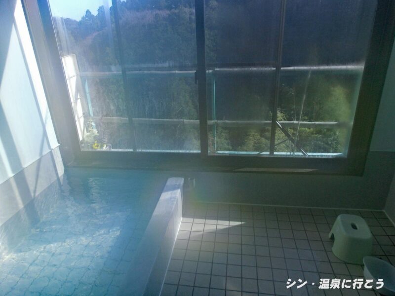 倉真赤石温泉　浴室