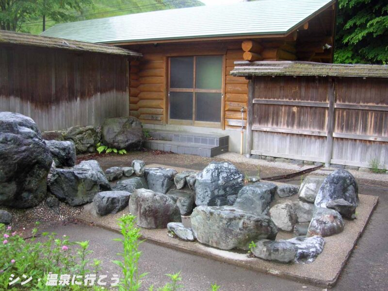 新穂高温泉　蒲田の湯　露天風呂