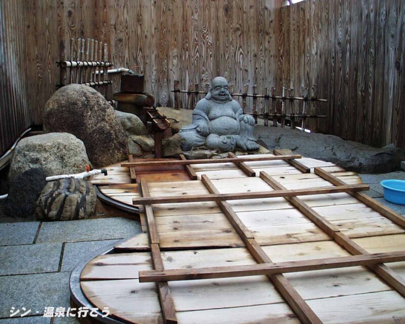 鍬渓山塩井温泉　旧浴室