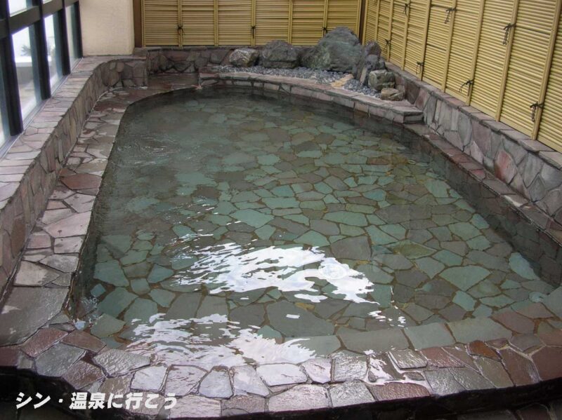 鳥取市有泉金澤　レーク大樹　露天風呂
