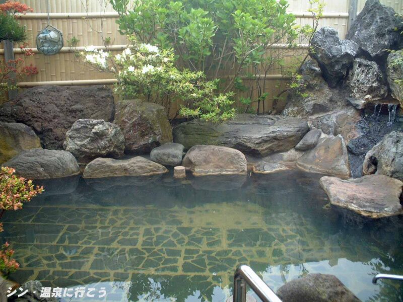 鹿部温泉　鹿の湯　露天風呂