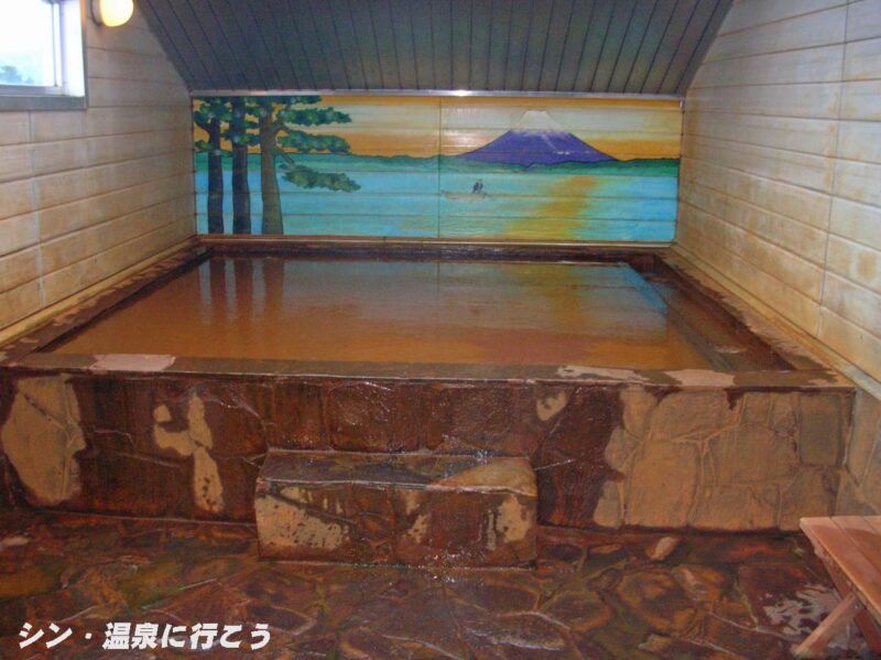 八名温泉　温泉浴槽