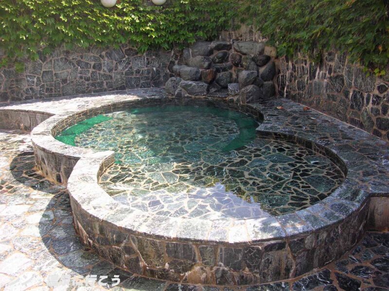 新白川温泉 美濃白川スポーツ・スパランド 露天風呂