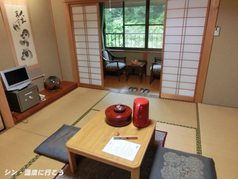 高畑温泉　湯之本館　客室