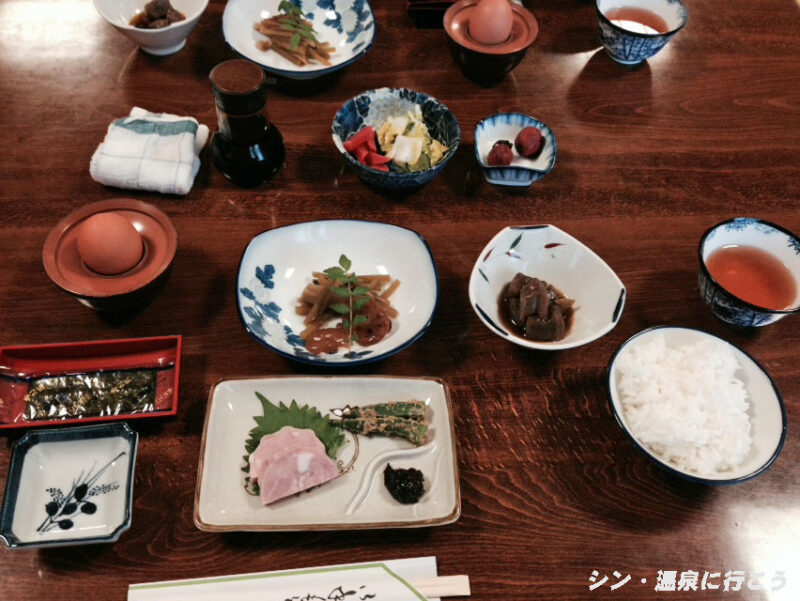 高畑温泉　湯之本館　朝食