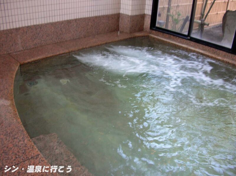 多伎いちじく温泉　主浴槽