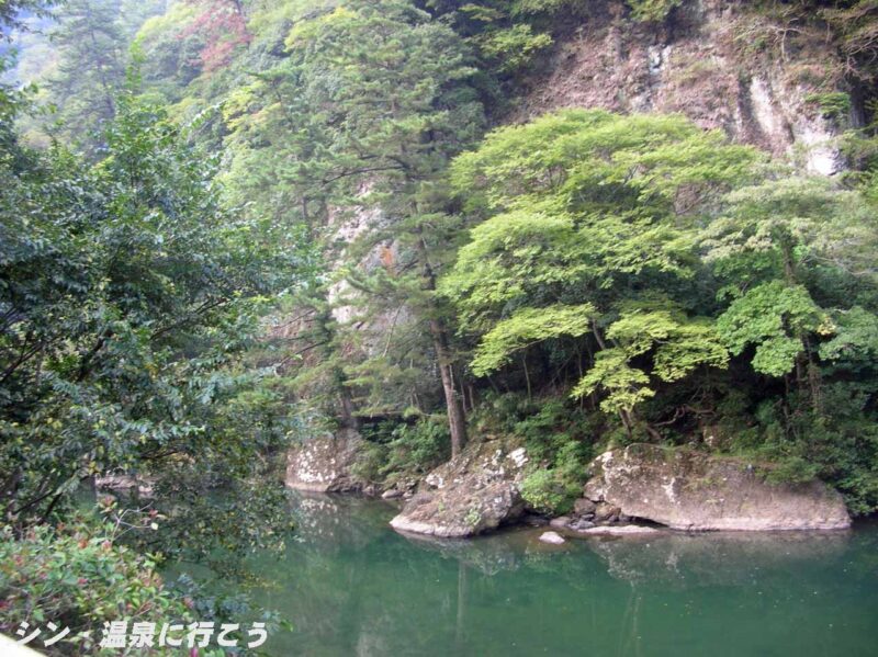 立久恵峡温泉　御所覧場　露天風呂からの景観