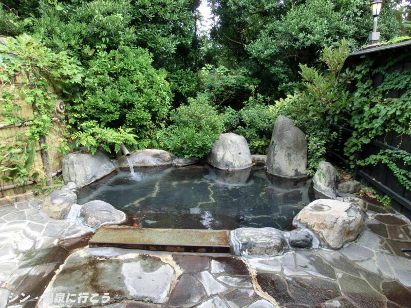 浜村温泉　旅風庵　露天風呂