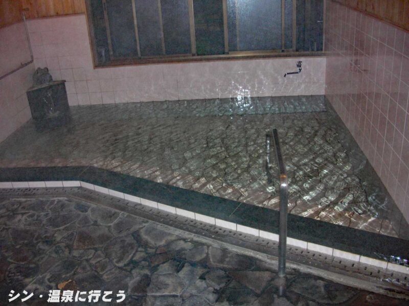 栃尾温泉 富久の湯 浴室