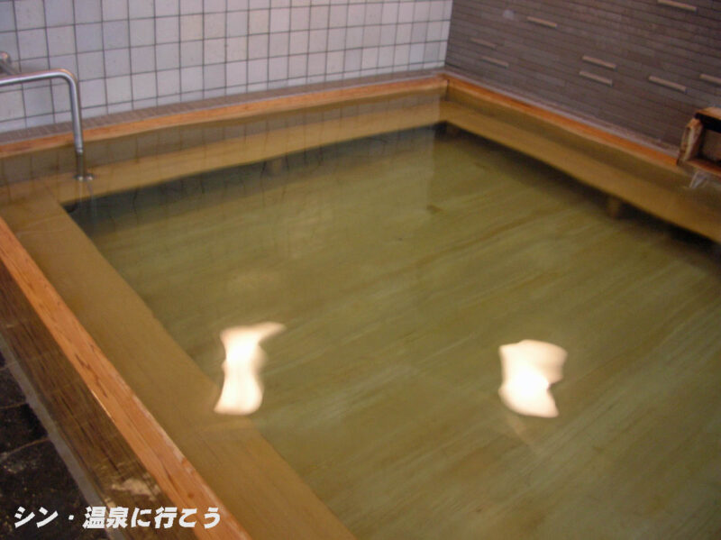 天恵泉　白根桃源 天笑閣　大浴槽