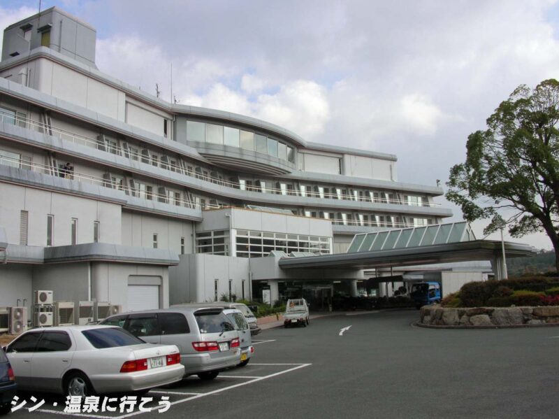 レイクフォレストリゾート温泉　ホテル