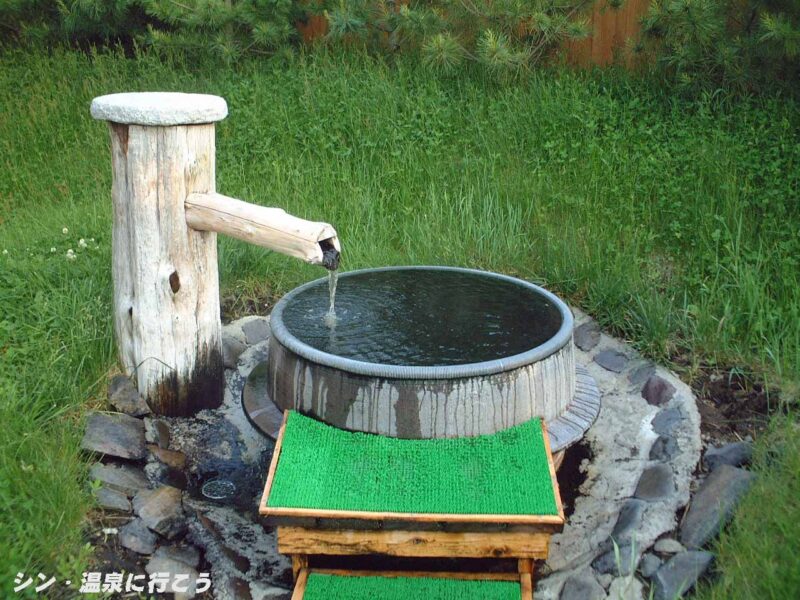 鶴居村温泉　HOTEL TAITO　露天釜風呂