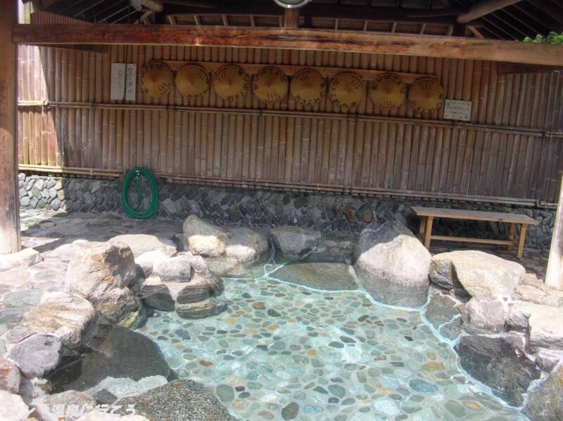 天龍温泉 おきよめの湯(リニューアル前) 露天風呂