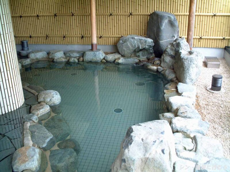 東粟倉愛の村温泉 湯楽里愛 露天風呂