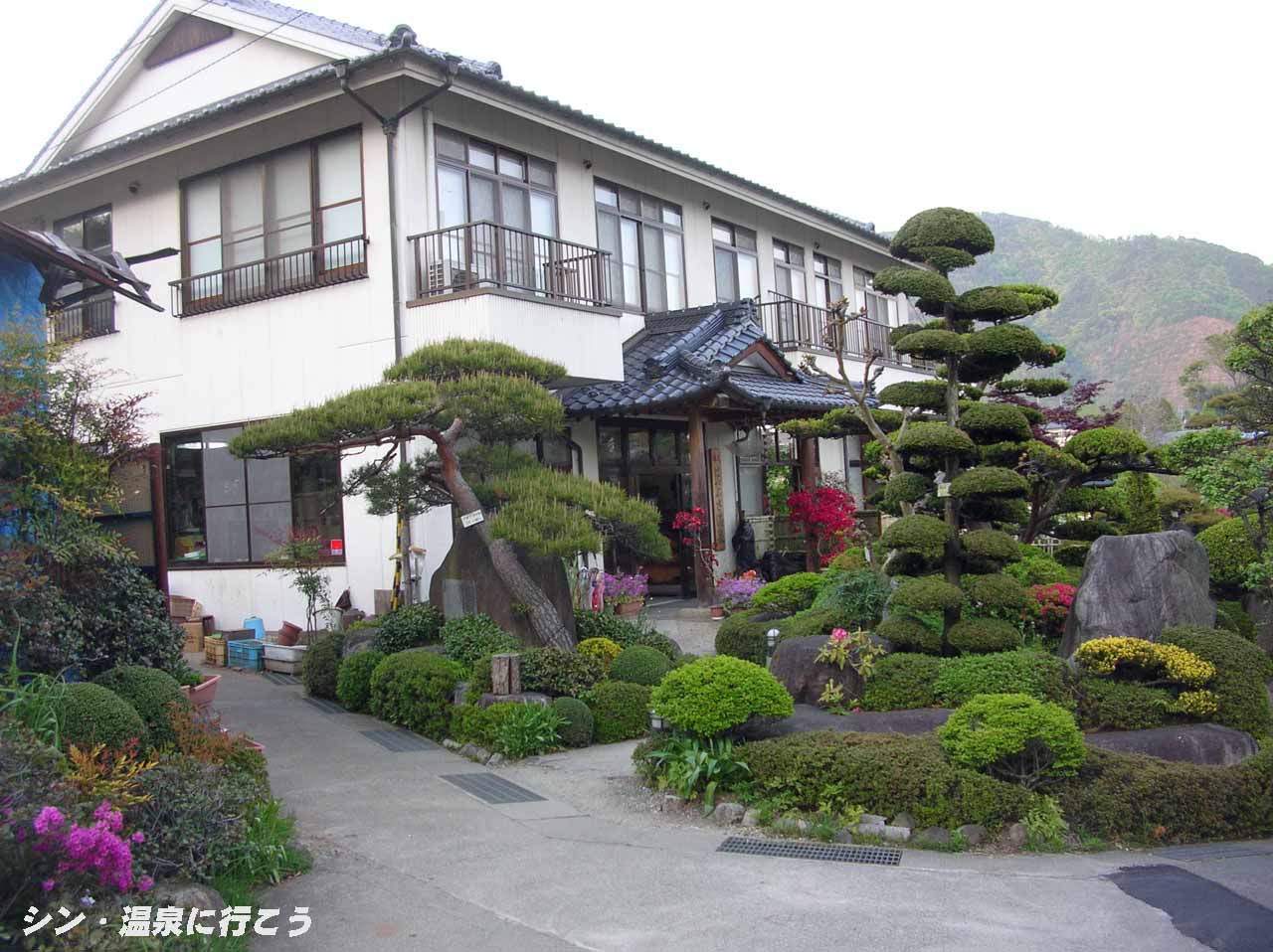 はやぶさ温泉　外観